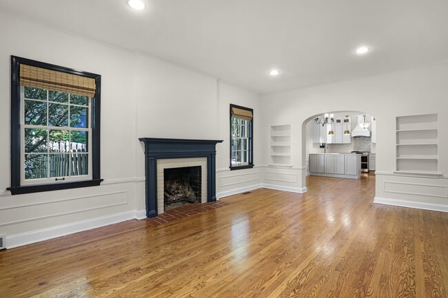 Foto del edificio - 426 Wilcox Ave