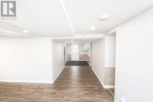 Building Photo - 32 Ontario St