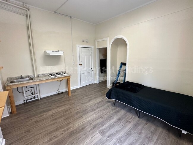 Photo - 11 Lincoln Park House