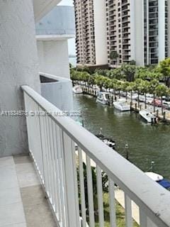 Foto del edificio - 1650 NE 115th St