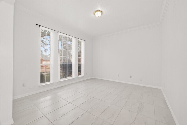 Building Photo - 18807 Forest Deer Rd