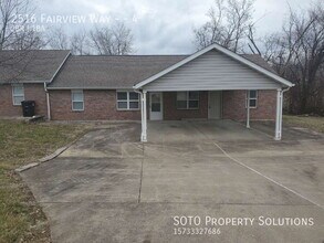 Building Photo - 2516 Fairview Way