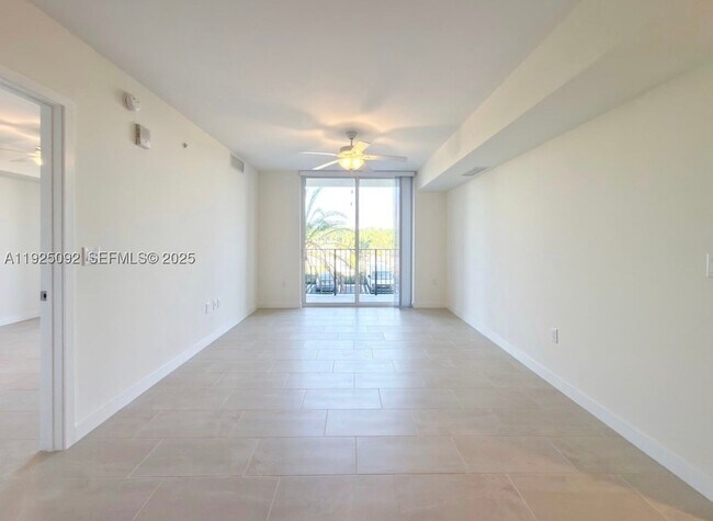Foto del edificio - 11239 NW 4th St