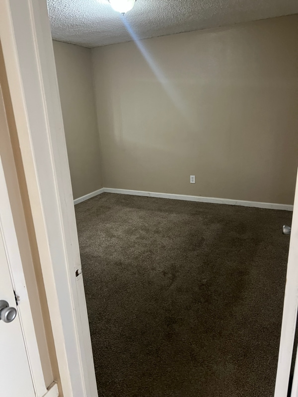 Foto del edificio - 2501 Bishop Dr