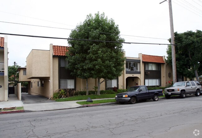 Building Photo - Loma Apartments