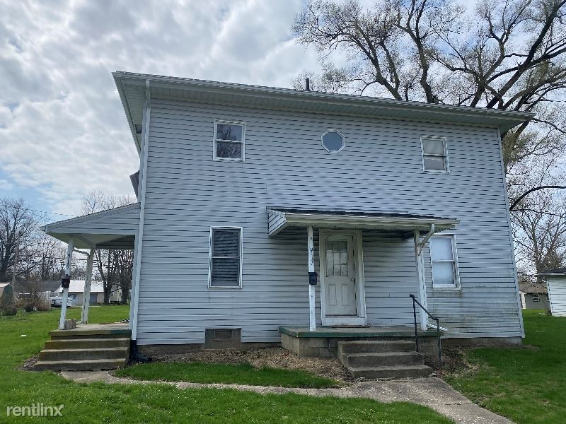 Primary Photo - 2 br, 1 bath Apartment - 919 Harding Way E