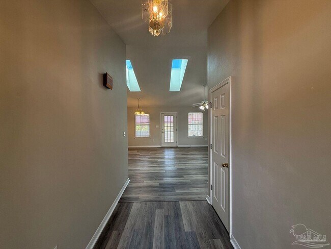 Foto del edificio - 5061 Ring Rose Ct