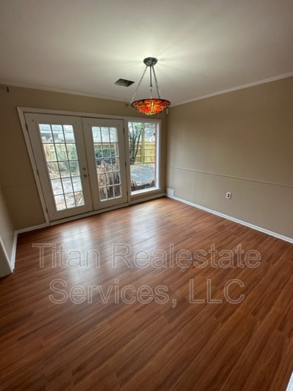Building Photo - 111 Galvez Dr