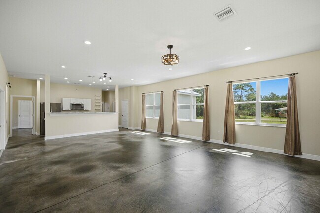 Building Photo - Country Living with Modern Convenience!