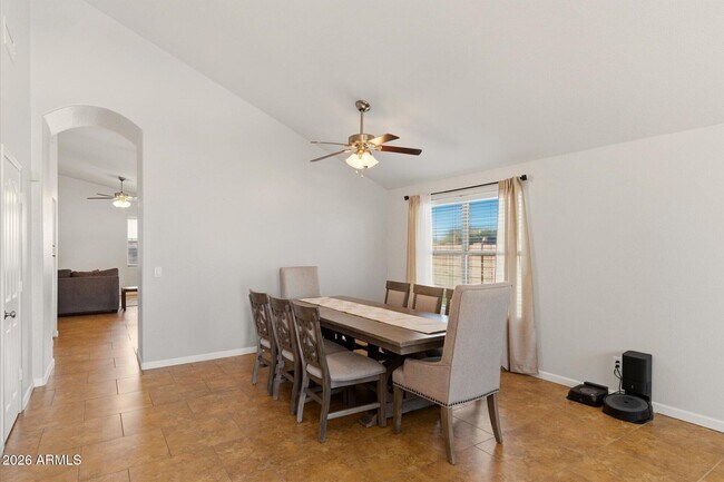 Building Photo - 4501 E Melinda Ln