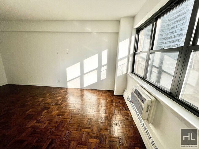 Foto del edificio - EAST 69 STREET