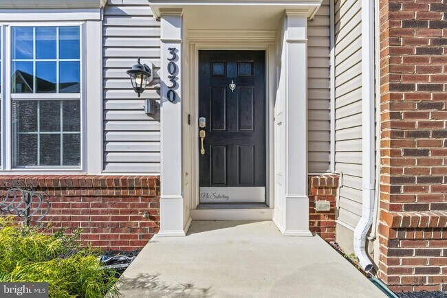 Building Photo - 3030 Mia Ln