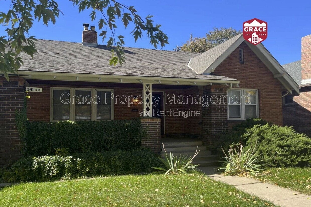 Foto principal - 343 S Clarkson St