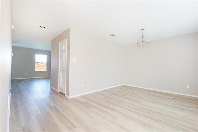 Foto del edificio - 12137 Arbor Lake Rd