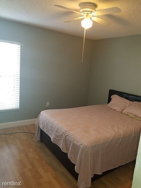 Foto del edificio - 3 br, 2 bath House - 1261 Acorn Circle