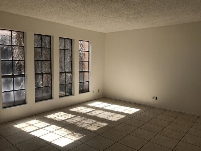 Foto del edificio - 6505 Brushwood Lane