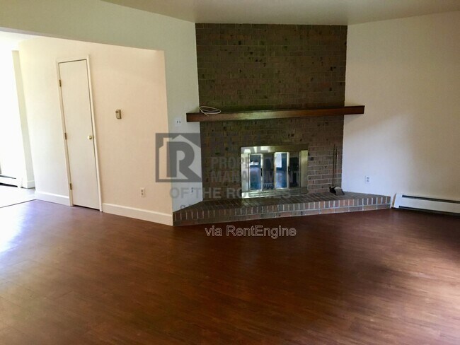 Foto del edificio - 1625 W Elizabeth St