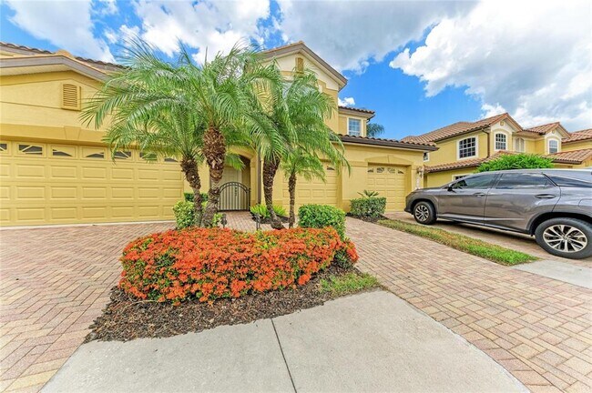 Building Photo - 8143 Miramar Way