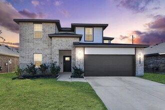 Building Photo - 30119 Gallatin River Ln