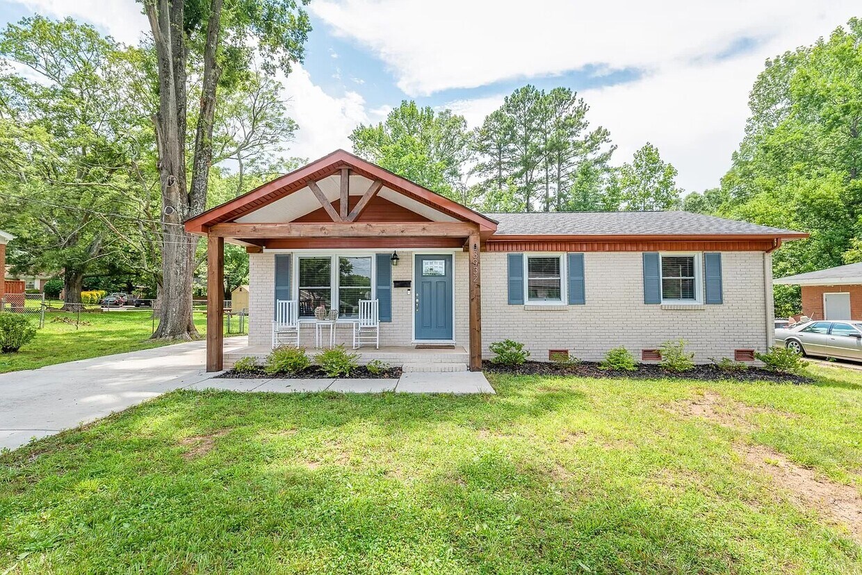 Foto principal - 3932 Slagle Dr