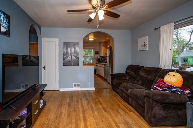 Foto del edificio - Adorable Ranch in Downtown Colorado Springs!
