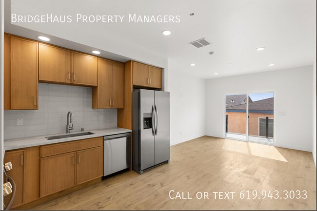 Foto del edificio - 6760 S Elman-3