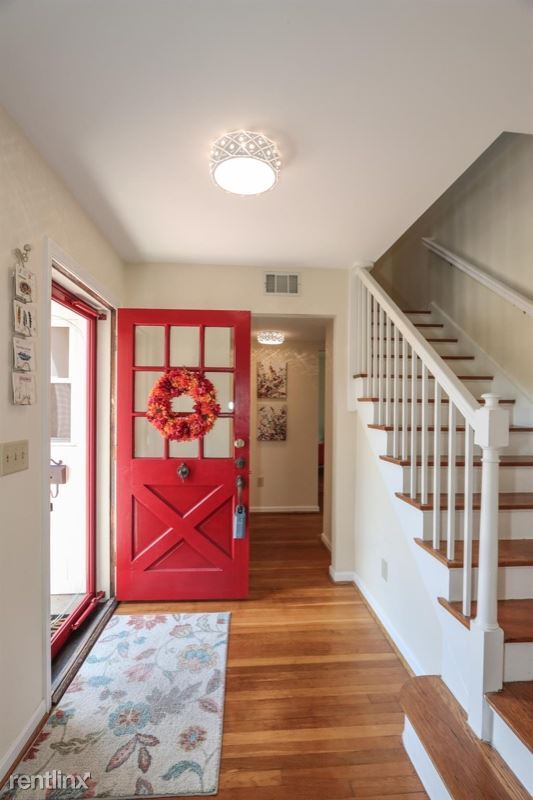 Foto del edificio - 3 br, 1.5 bath House - 6012 Euclid Rd