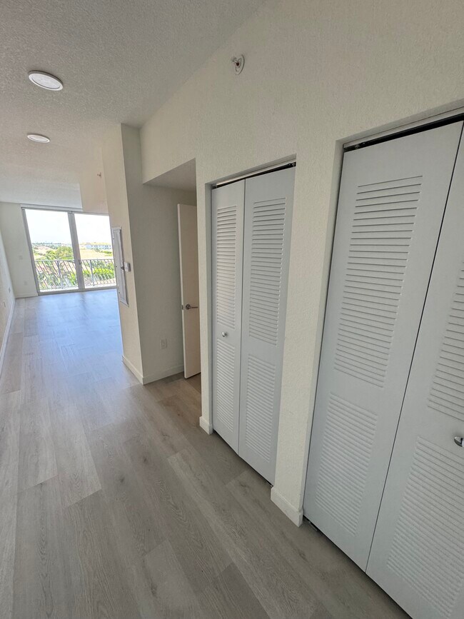 Foto del edificio - 10772 NW 78th Ter