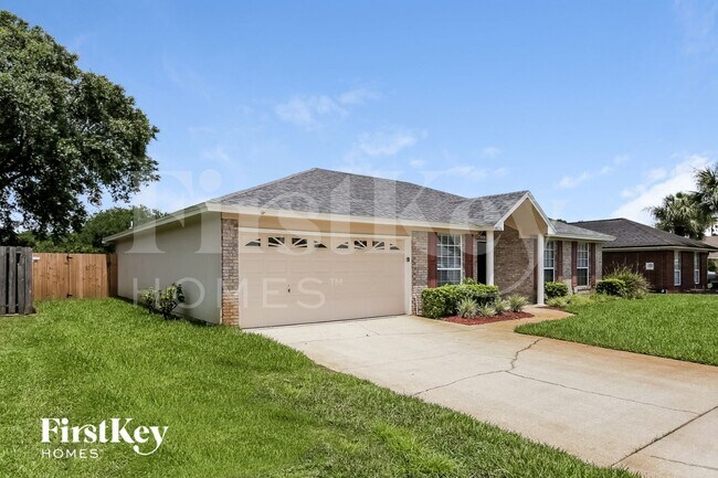 Foto del edificio - 4636 Forest Glen Ct