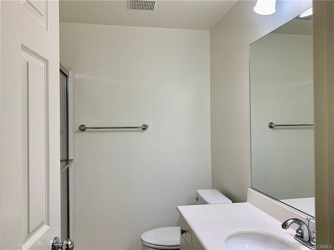 Building Photo - 131 Stepping Stone, Irvine, CA 92603 - 3 B...