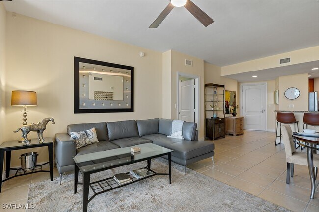 Foto del edificio - 5781 Cape Harbour Dr