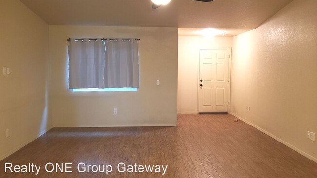 Building Photo - 2 br, 2 bath House - 9120 E 30th Pl
