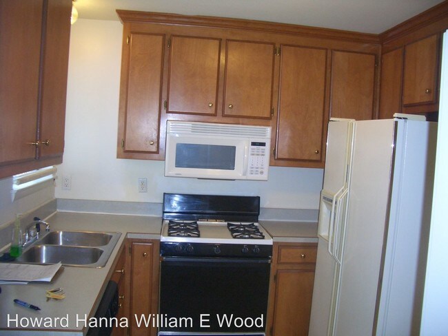 Building Photo - 3 br, 2.5 bath House - 506 Wyn Drive