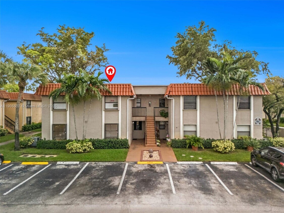 Primary Photo - 9730 Hammocks Blvd