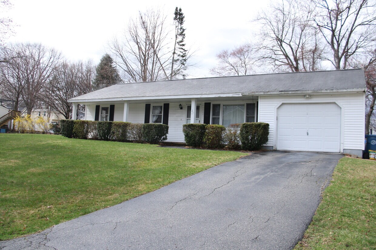 29 Ernest Rd, Billerica, MA 01821 House Rental in Billerica, MA