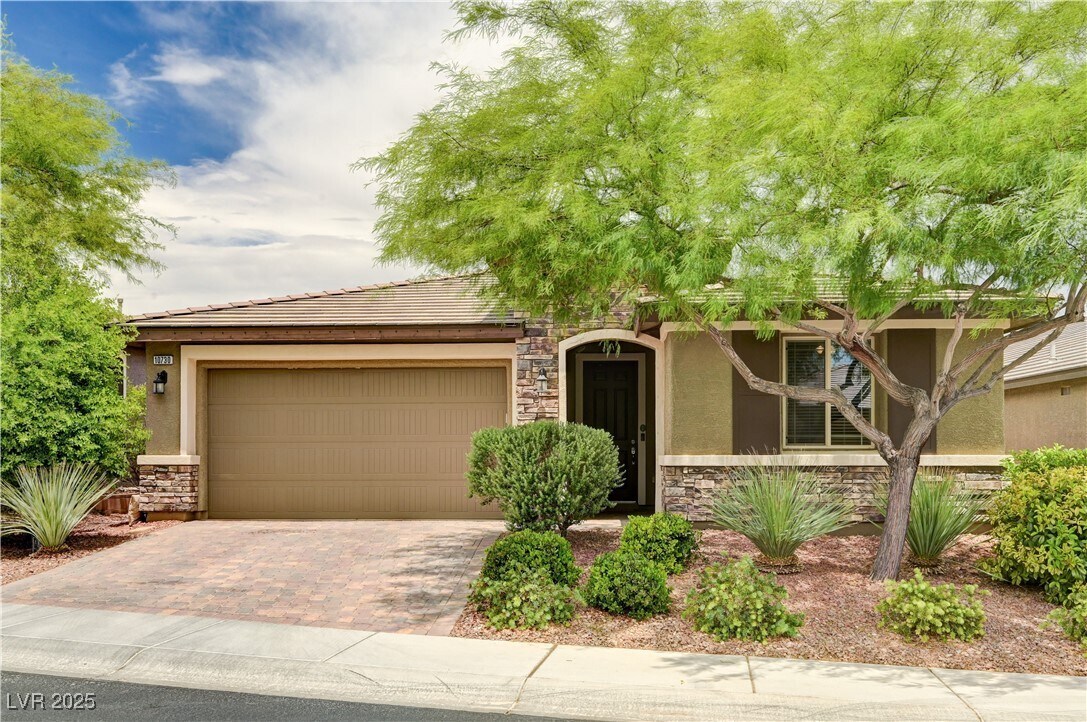 Foto principal - 10730 Cowlite Ave