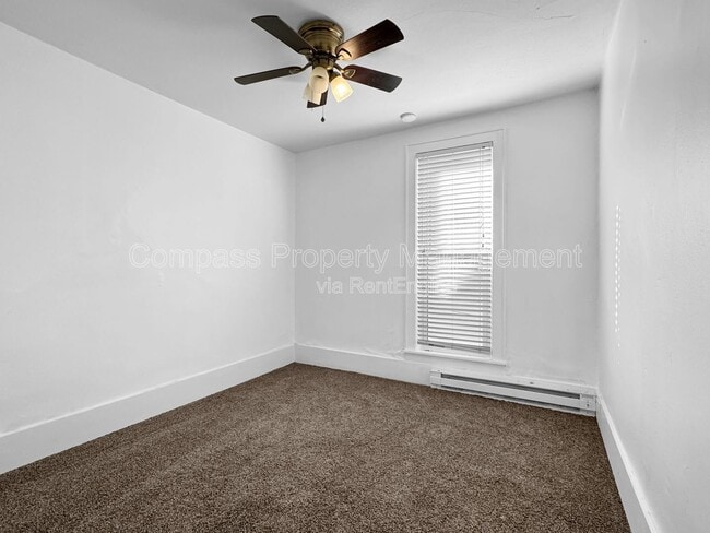 Foto del edificio - 617 Fulton St E