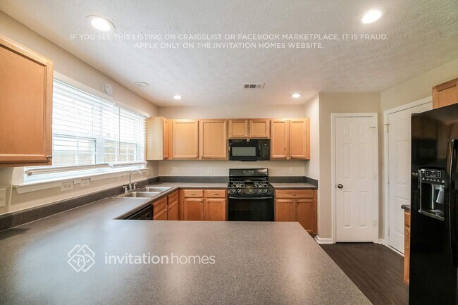 Building Photo - 169 Holly Mill Village Dr