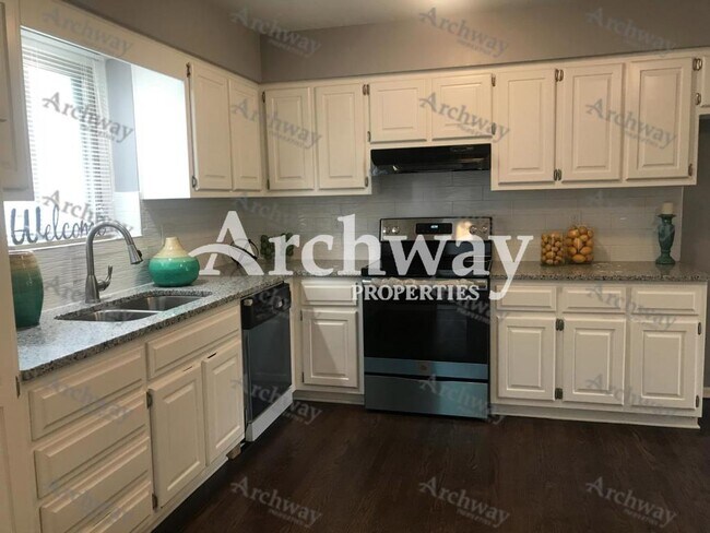 Building Photo - 4814 Perry Ave