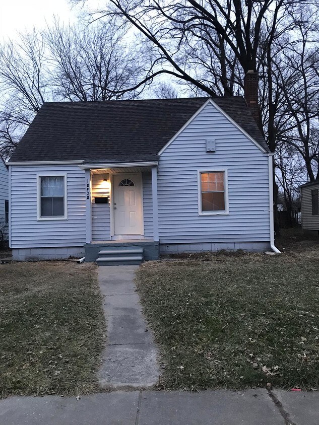 18928 Plainview Ave, Detroit, MI 48219 House Rental in Detroit, MI