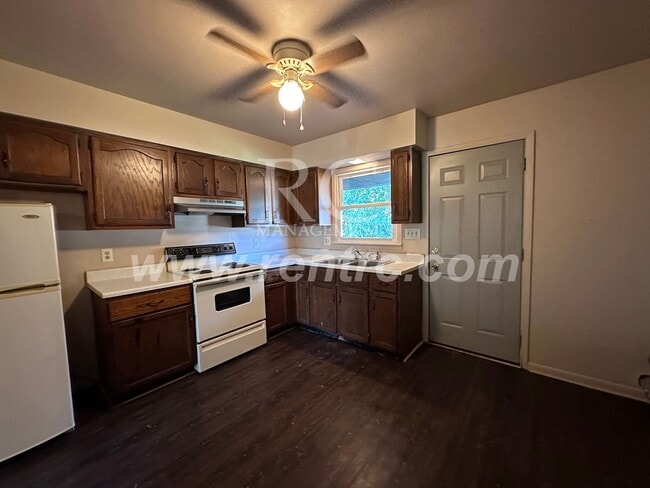 Building Photo - 802-G Bryan-