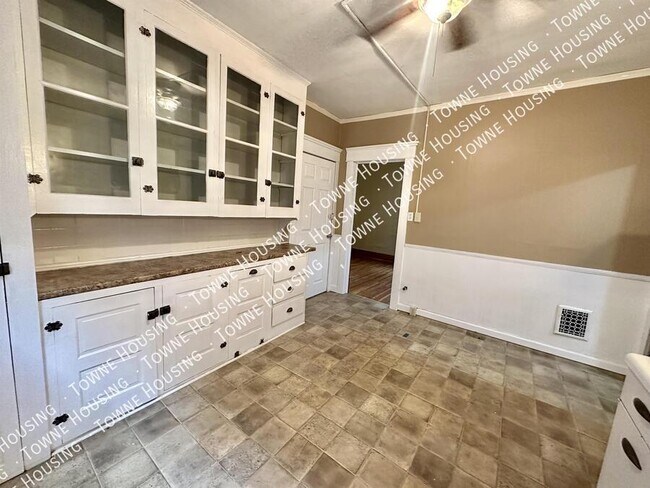 Building Photo - 65 Seminole Pkwy