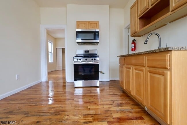 Photo - 292 S 8th St Apartment