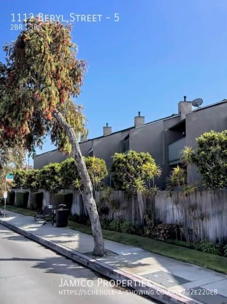 Foto del edificio - 1112 Beryl St