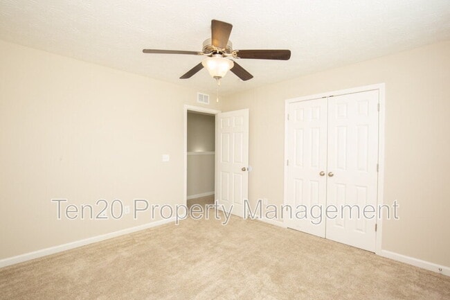 Building Photo - 6002 Townes Way