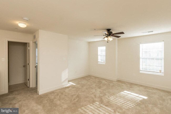 Building Photo - 3419 Stonebridge Drive