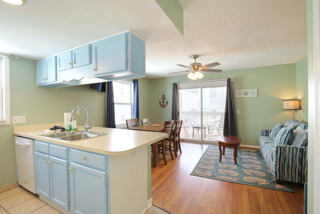 Foto del edificio - 608 Carolina Beach Ave S