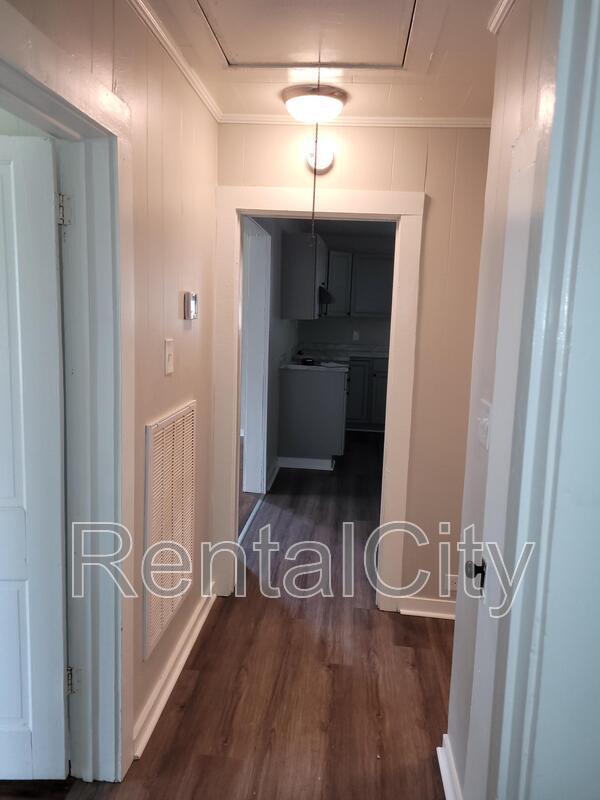 Foto del edificio - 206 S Trenton St