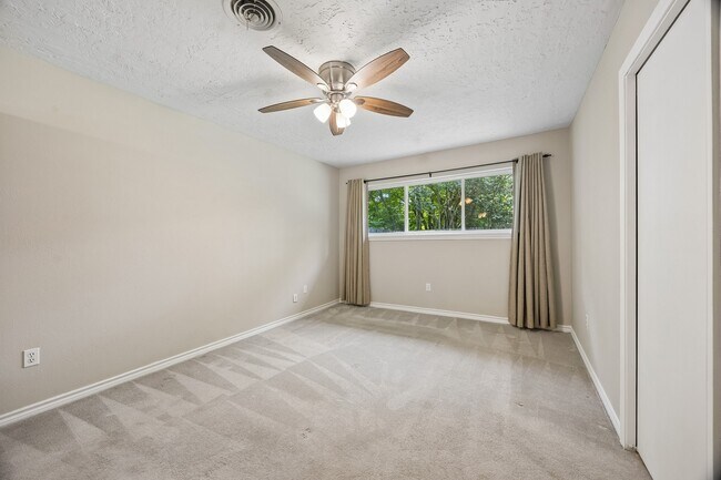 Foto del edificio - 5503 Darnell St