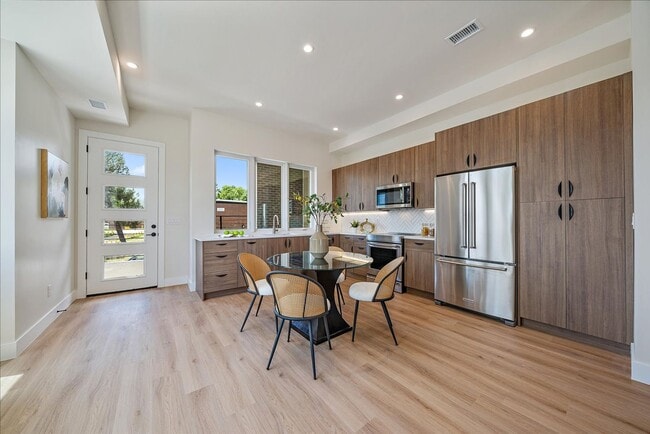 Building Photo - Luxurious New Townhome in South Sloan’s Lake